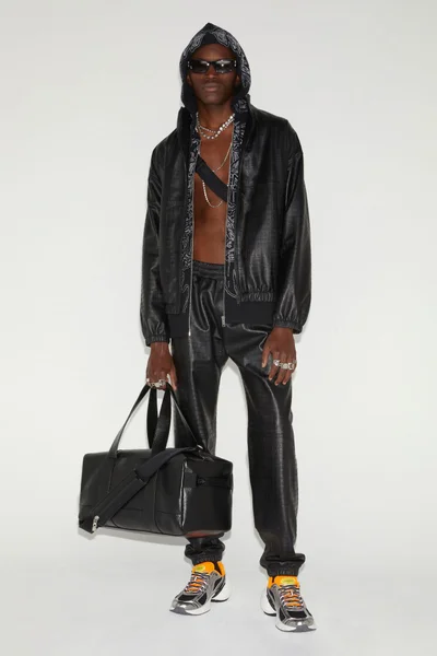 Look 21